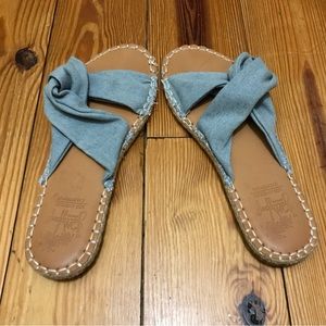 Los Angeles Jellypop Shoes Blue Denim Slip On Sandals, NWOT, 9.5